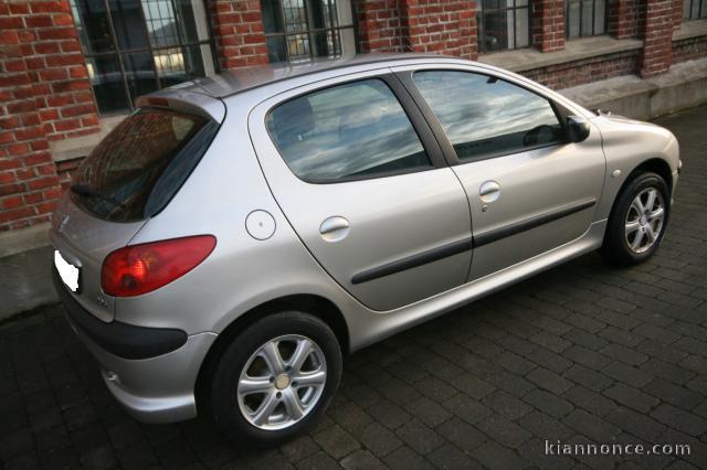 Peugeot 206 1.4 HDI en très bon état général