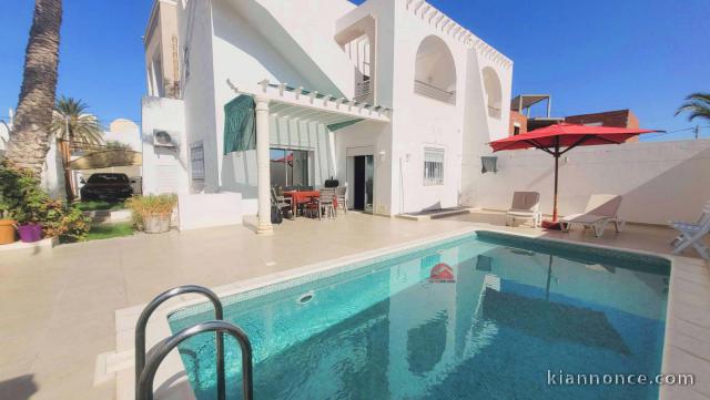 VILLA AVEC PISCINE À LA ZONE TOURISTIQUE MIDOUN - RÉF L766