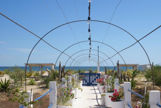 HOTEL PARTICULIER AU VILLAGE TOURISTIQUE 